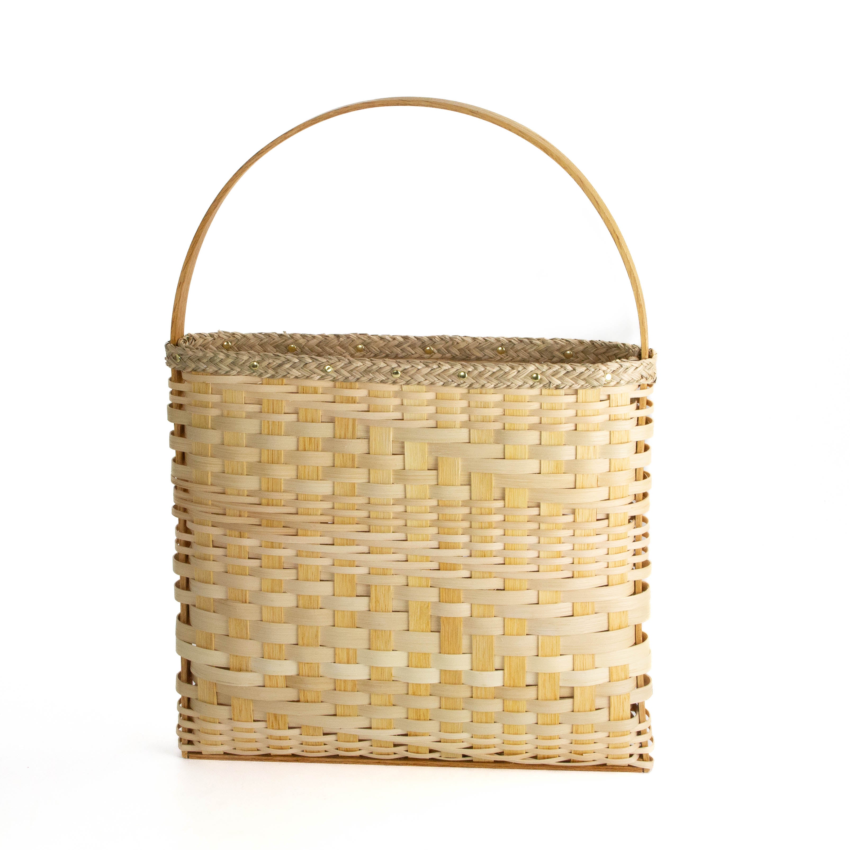 Oak Doyenne Handbasket