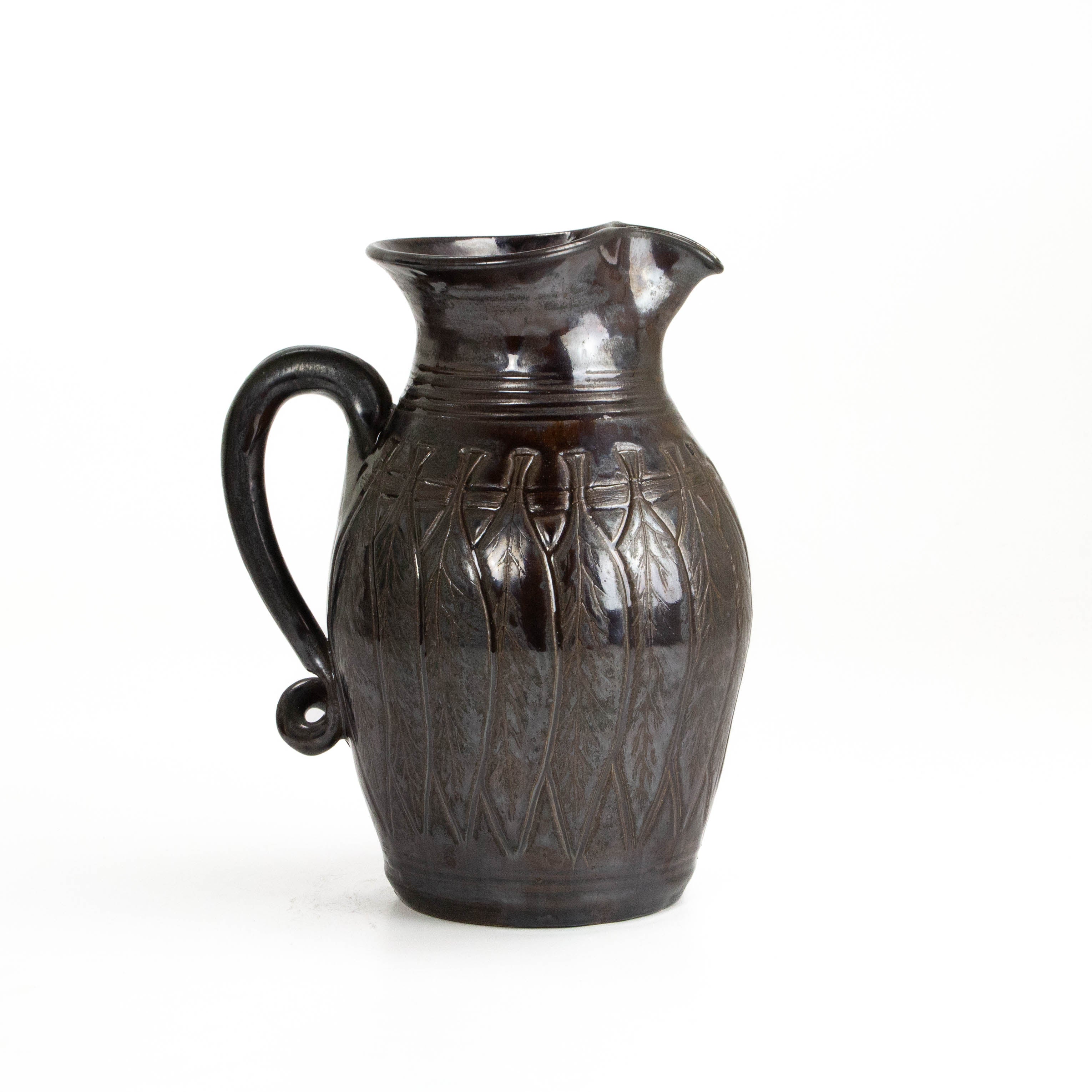 Tobacco Pitcher*