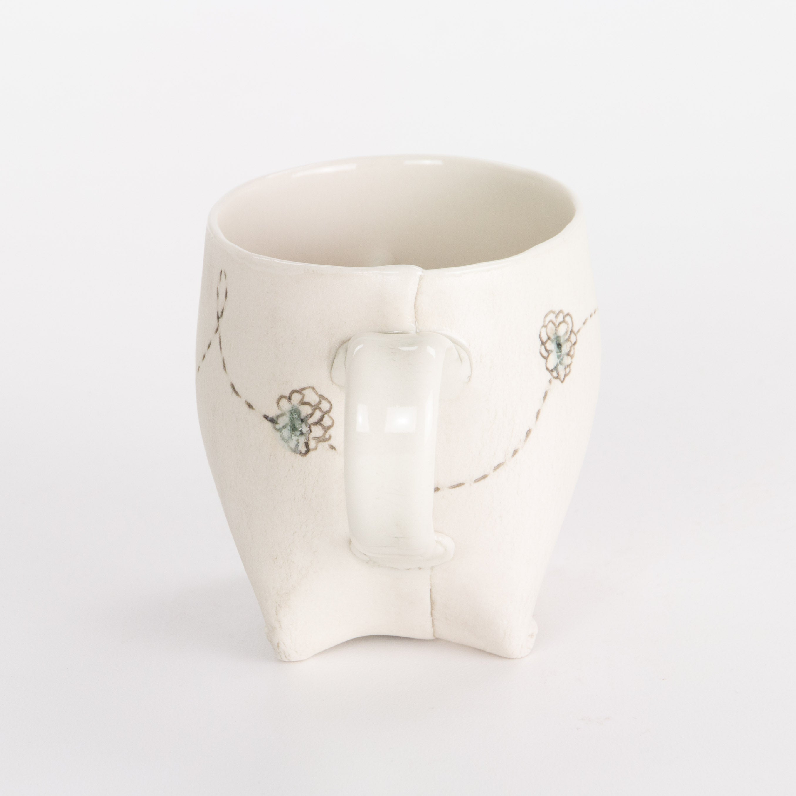 Small Rolled Foot Mug